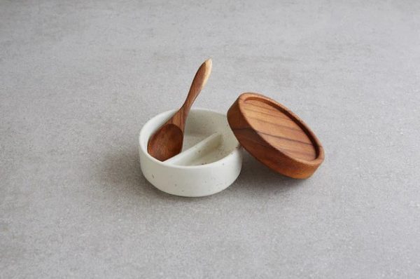 Salt and Pepper Dish（盐和胡椒盘）