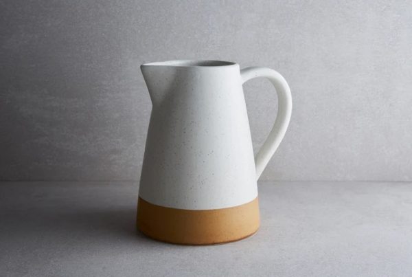 Two-Tone Pitcher（双音投手）